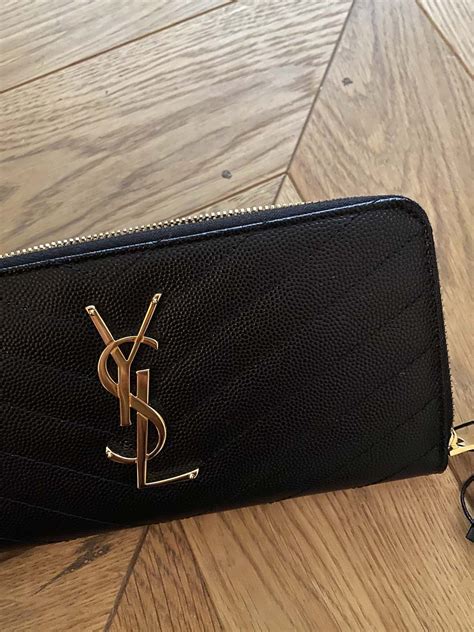 Portefeuilles et Pochettes Saint Laurent pour femme 